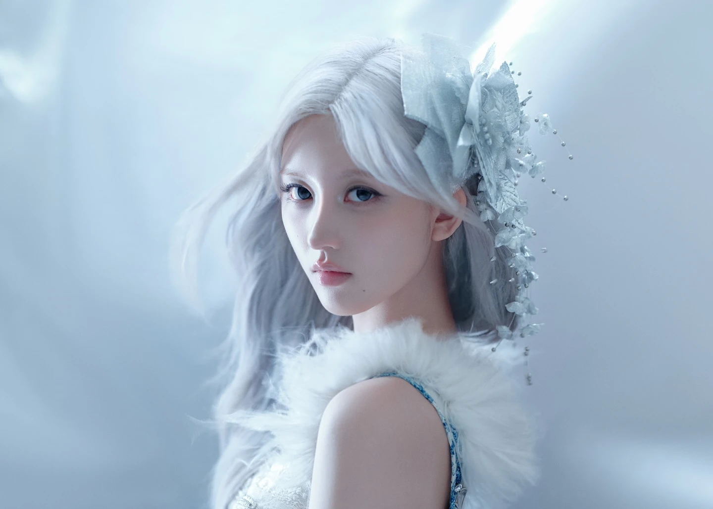 GAEUL, do IVE, divulga mais fotos de bastidores do ensaio da Focus Star GAEUL, from IVE - Photo capa