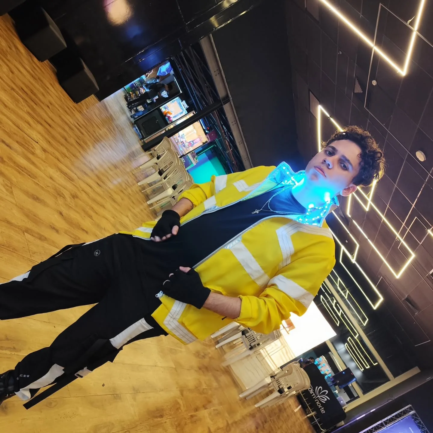 David Martinez, de Cyberpunk Edgerunners, ganha um belo cosplay do Gothetios 002