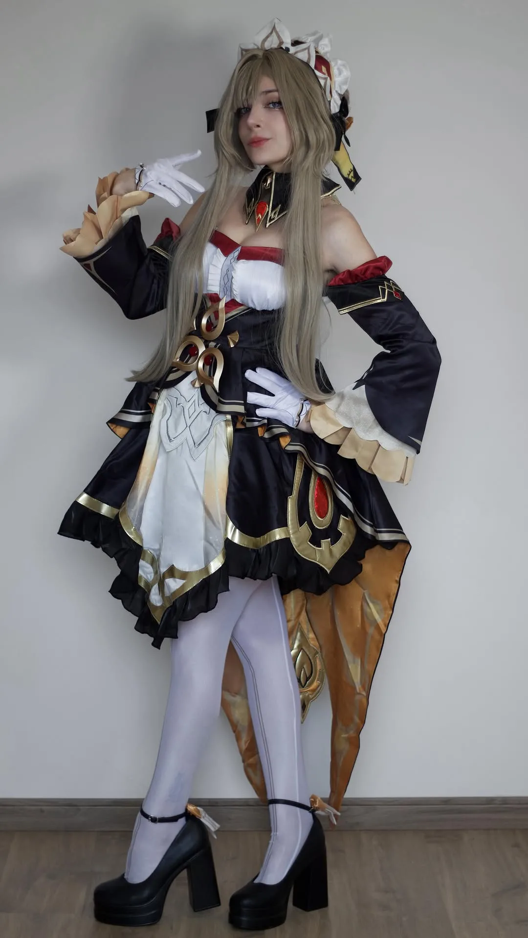 Sandrone Cosplay, de Genshin Impact - 02